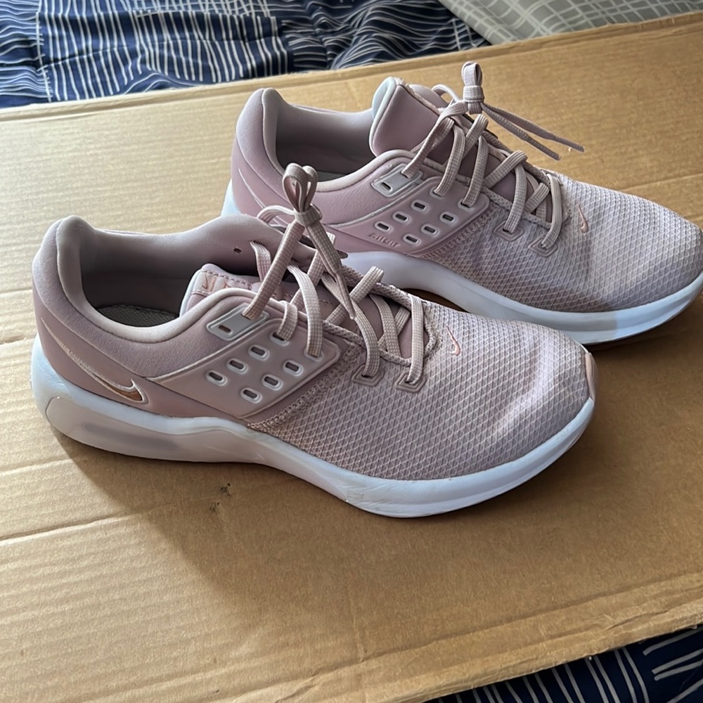Nike Air Max Bella TR4 Pink Size 9.5